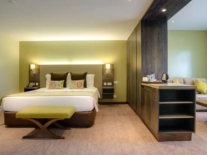 superior-suite-photo-2_standard